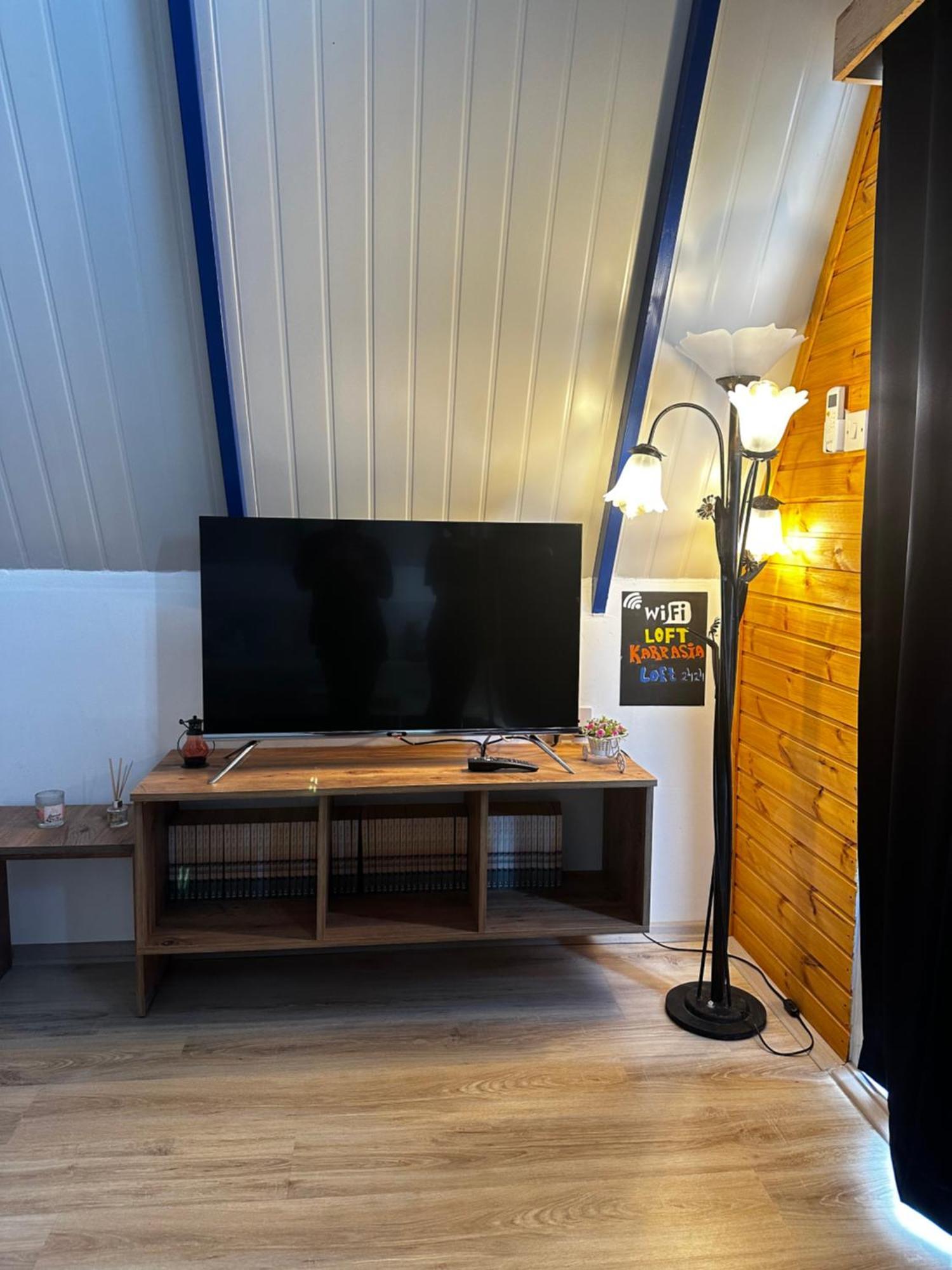 Loft Karpasia Будинок відпочинку